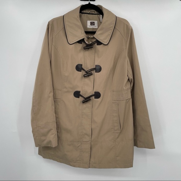 Laundry By Shelli Segal Jackets & Blazers - Launrdy by Shelli Segal Tan Jacket